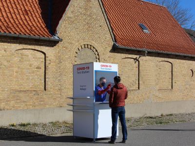 Covid-Box 1b